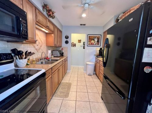 28 Desert Candle Cir, Lehigh Acres FL 33936-7362 exterior