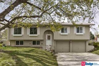 10305 P St, Omaha NE  68127-2150 exterior