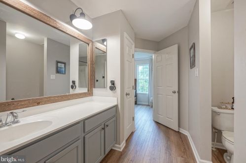 33 Cypress St, Auburn NJ  08085-1258 exterior