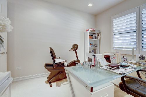 7831 Via Grande, Boynton Beach FL  33437-7518 exterior