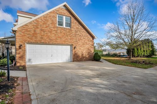 3854 Maple Grove Rd, Marion OH  43302-8459 exterior