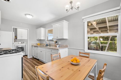 5431 Dundee Ave, San Diego CA  92120-1834 exterior