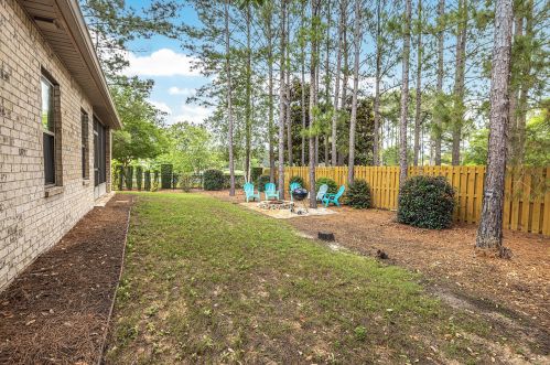 15 Dickens Dr, Freeport FL  32439-2295 exterior