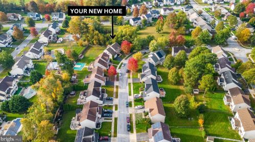 515 Florence Fields Ln, New Castle DE  19720-8752 exterior