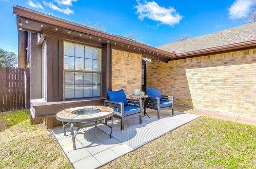 10217 Pack Saddle Ct, Fort Worth, TX 76108-4132