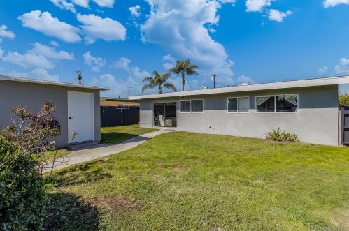 2463 Judson St, San Diego CA  92111-6213 exterior