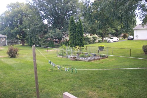 2326 Pawnee Dr, London OH  43140-9018 exterior