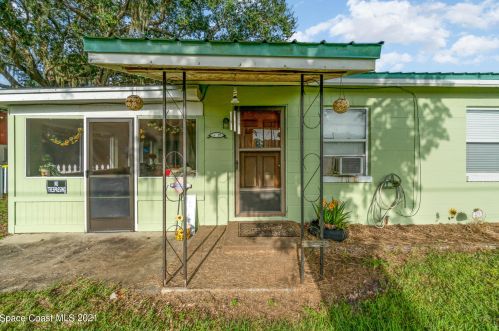 3517 Old Dixie Hwy, Mims, FL 32754-5542