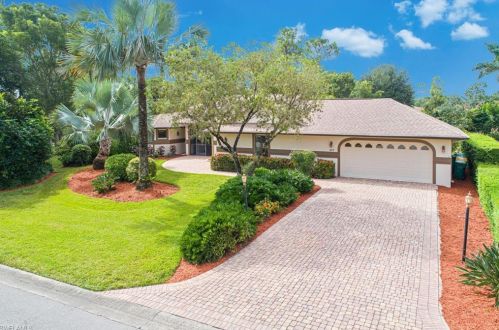 292 Turnbury Way, Naples, FL 34110-1382