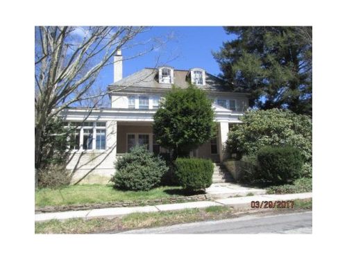 206 Church St, Ligonier, PA 15658-1302
