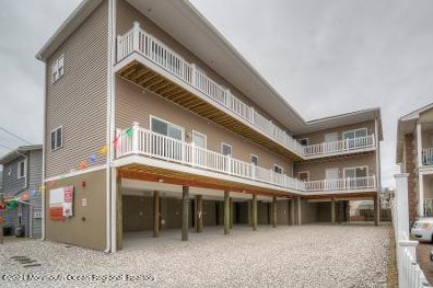 227 Hamilton Ave, Pelican Island, NJ 08751-2346
