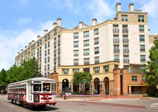 2808 Mckinney Ave, Dallas TX  75204-2538 exterior