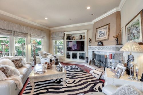 5902 Country Clb Pkwy, San Jose CA  95138-2301 exterior