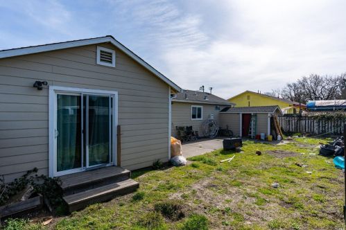 3619 Moorland Ave, Santa Rosa CA  95407-8107 exterior