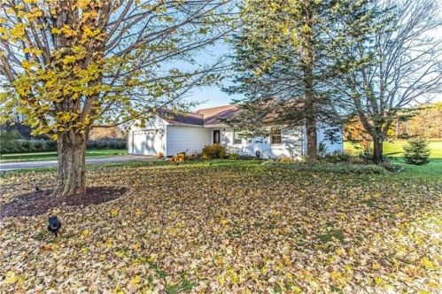 86 Lower Rd, Constantia, NY 13044-2619