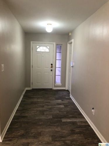 410 Williamsburg Ave, Victoria, TX 77904-2532