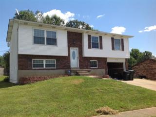 772 Magnolia Dr, Radcliff, KY 40160-2864
