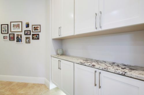 966 Bear Island Cir, West Palm Beach FL  33409-2062 exterior