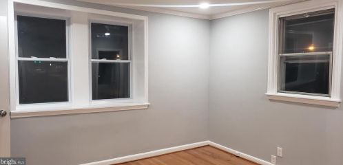 850 Longshore Ave, Philadelphia PA  19111-4423 exterior