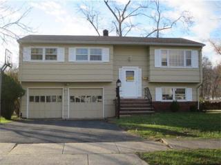 3 Weiss Dr, Middlesex NJ  08846-1310 exterior