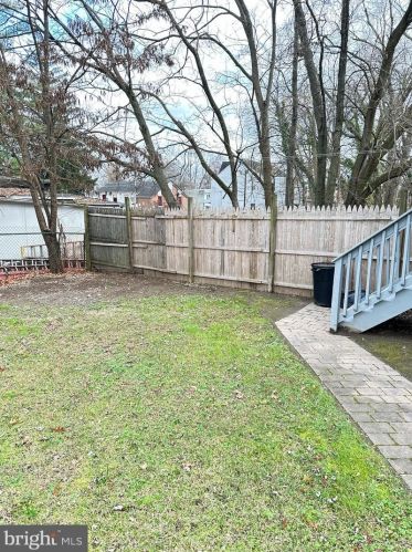 14 Race St, Trenton NJ  08638-4220 exterior