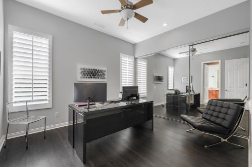 5 Curie Ct, Rancho Mirage CA  92270-2713 exterior