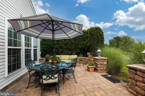 754 Twining Way, Collegeville PA  19426-4154 exterior