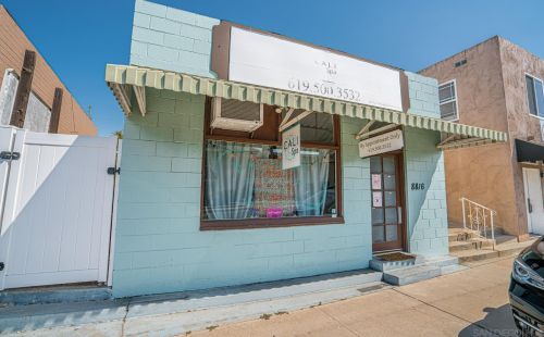 8816 La Mesa Blvd, La Mesa, CA 91942-5459