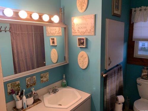 3577 Roanoke St, Seaford NY  11783-3005 exterior