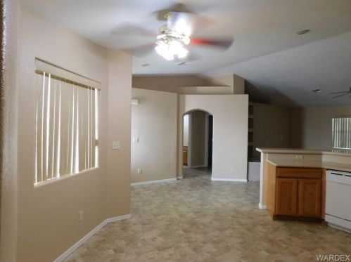 5481 Van Mouwerick Dr, Bullhead City AZ  86426-6647 exterior