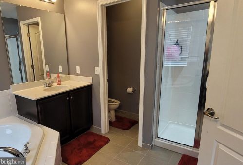 3566 Muirwood Dr, Newtown Square PA  19073 exterior