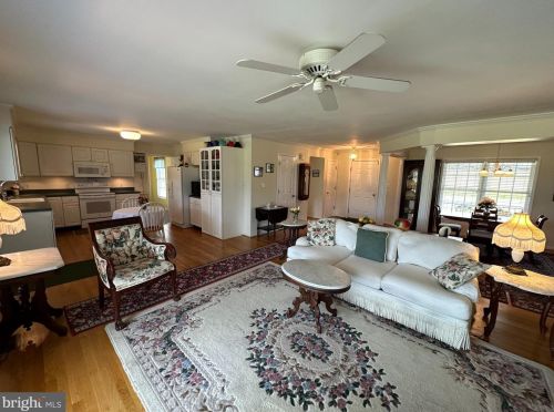 803 Hook Hill Rd, Richmond National Battlefiel VA  22835-3505 exterior