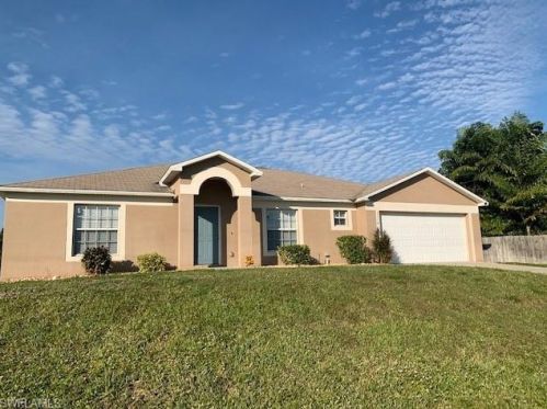 3314 44th St, Lehigh Acres, FL 33976-4656