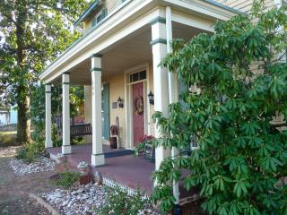200 Cass St, Middletown, DE 19709-1009