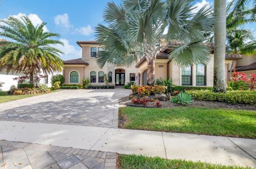 16832 Charles River Dr, Delray Beach, FL 33446-0010