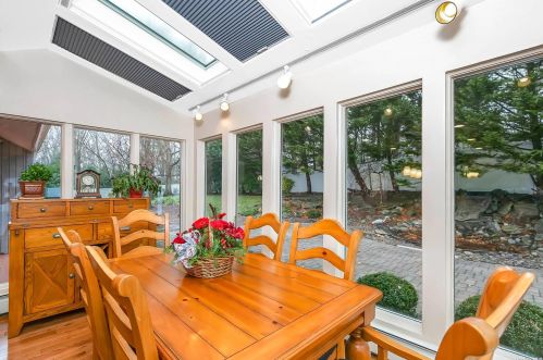 22 Stonywell Ct, Huntington Station NY  11746-5423 exterior