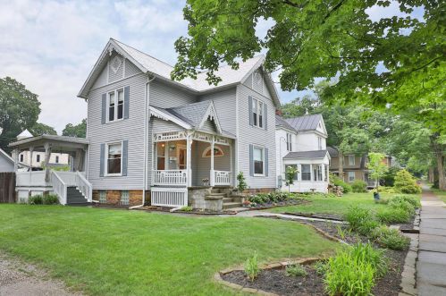 105 Lamartine St, Mount Vernon OH  43050-1717 exterior