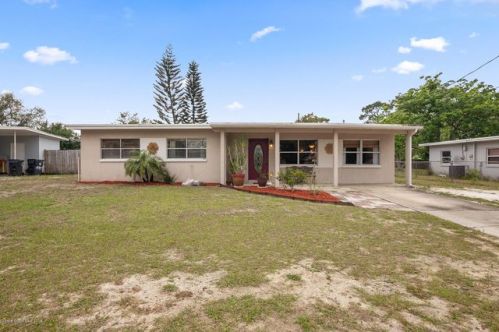 160 Hilltop Dr, Titusville FL  32796-2529 exterior