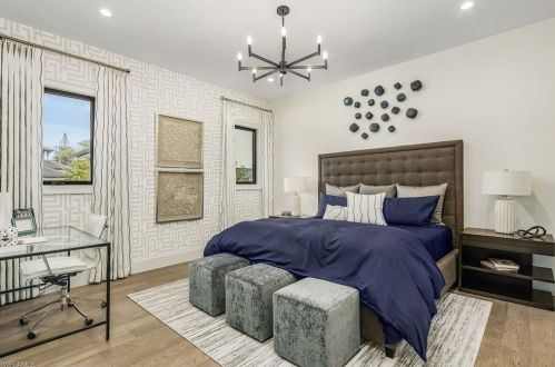 81 North St, Naples FL  34108-2921 exterior