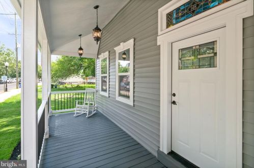 210 Market St, Gloucester NJ  08030-1907 exterior