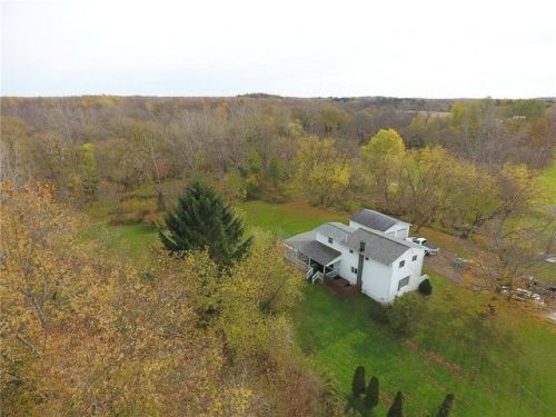 5592 Ontario Center Rd, Ontario, NY 14519-8645