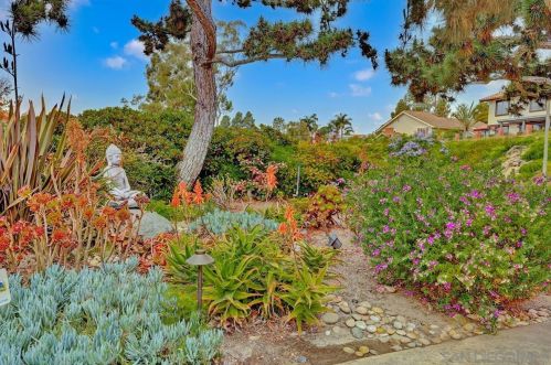 534 Santa Alicia, Solana Beach, CA 92075-1609