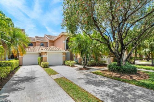 135 Legendary Cir, West Palm Beach, FL 33418-8469
