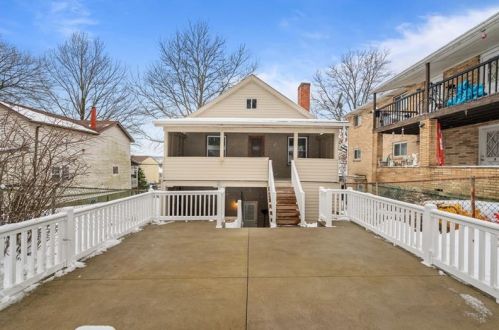 648 6th St, Oakmont PA  15139-1515 exterior