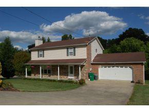 3012 Winesap Rd, Kingsport, TN 37663-2990