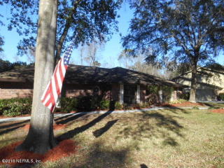 11555 Edgemere Dr, Jacksonville, FL 32223-1307