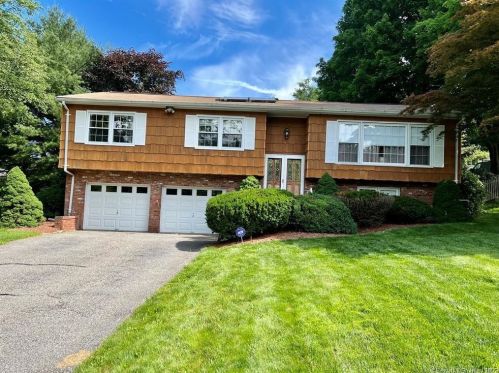 338 Union Valley Rd, Mahopac NY  10541-4333 exterior