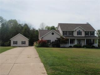 970 Mckee Trl, Hinckley, OH 44233-9406
