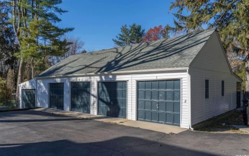 5 Brookville Rd, Muttontown, NY 11545-3018