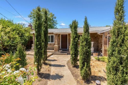 5432 Melita Rd, Santa Rosa, CA 95409-5543